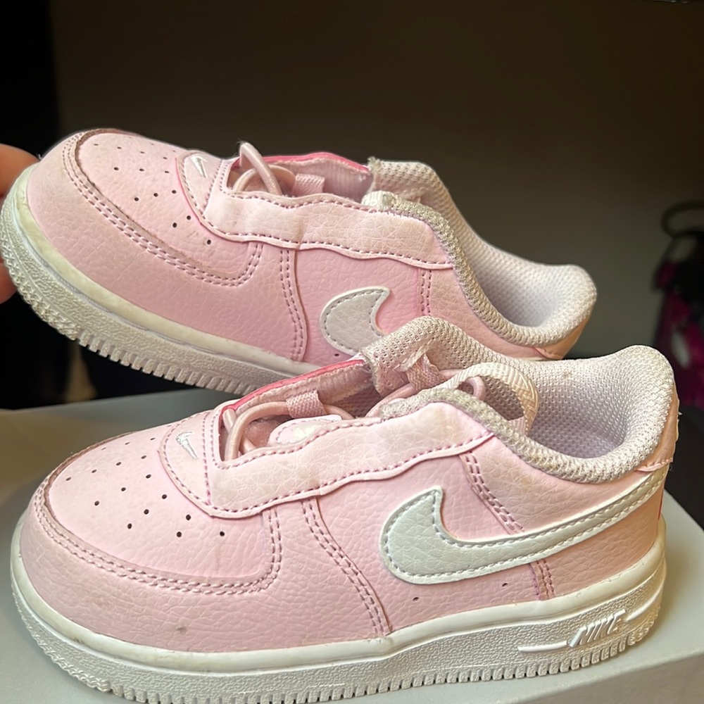 Selling Force 1 Toggle ( Pink Foam White ) Size : 7C NIKE - Picture 1 of 6